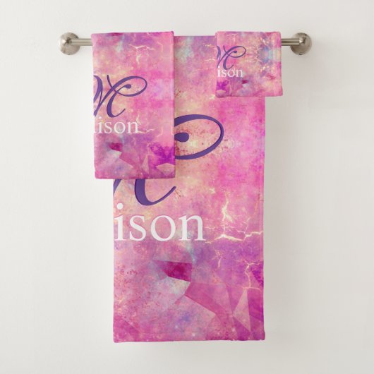 Chic whimsical roze fuchsia ombre glitter monogram bad handdoek (Insitu)
