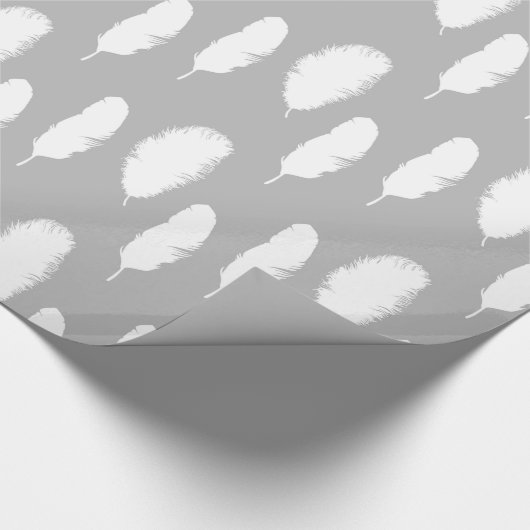 Chic White Feathers Cadeaupapier (Hoek)
