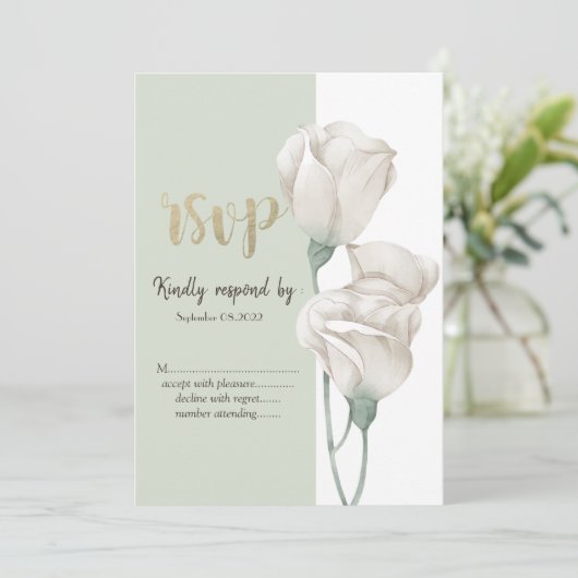 Chic White Flowers Rozen RSVP Kaart (Staand voorkant)