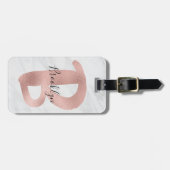 Chic White & Grey Marble Roos Gold B Monogram Naam Bagagelabel (Voorkant horizontaal)