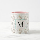 Chic White Heart Ornaments Monogram Mok (Midden)