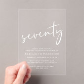 Chic White Script 70ste verjaardagsfeestje Acryl Uitnodigingen (Insitu (Draagbaar))