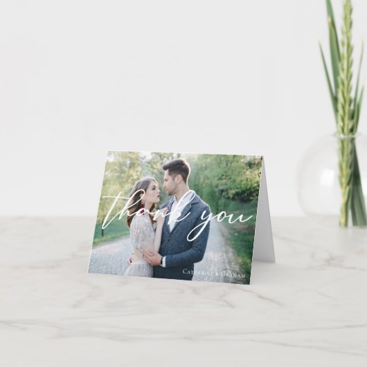 Chic White Script Overlay Weddenfoto Hartelijk dan Bedankkaart (Voorkant)