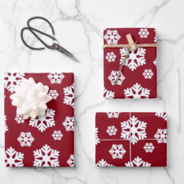 Chic White Snowflakes Nordic Pattern on Dark Red Inpakpapier Vel