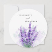 Chic Wisteria Lila Floral Wreatous Unique Wedding Kaart (Achterkant)