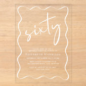 Chic wit script golvend kader 60ste verjaardagsfee acryl uitnodigingen (Voorkant)