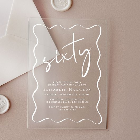 Chic wit script golvend kader 60ste verjaardagsfee acryl uitnodigingen