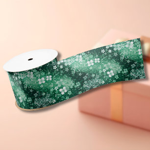Chic Witte Groene Klavertjes en Stippen op Donkerg Satijnen Lint