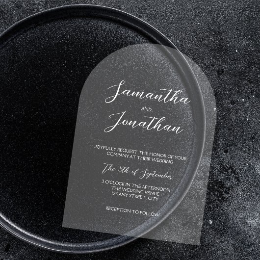 Chic witte kalligrafie script boog bruiloft acryl uitnodigingen