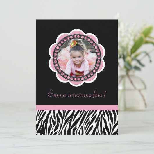 Chic Zebra Birthday Uitnodiging (Staand voorkant)