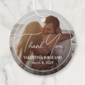 Chic Zwart-wit foto Moderne bruiloft Bedankjes Labels (Voorkant)