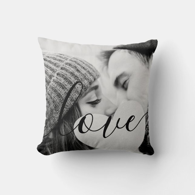Chic Zwart Wit Koppel Foto Script Liefde Kussen (Voorkant)