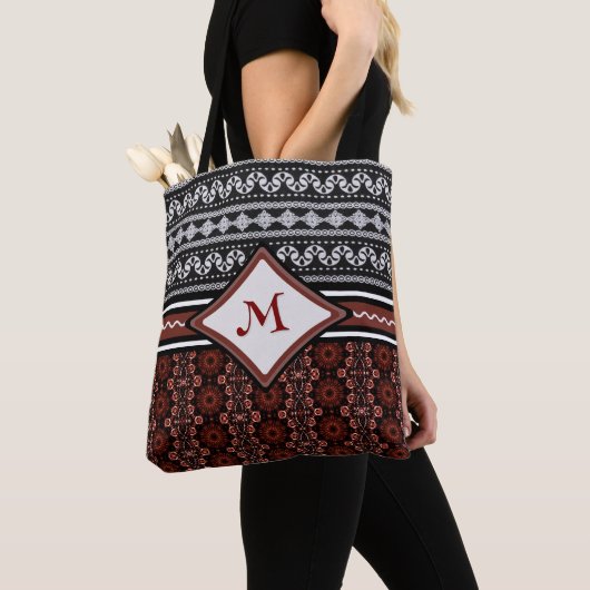 Chic Zwart, Wit & Rood Abstract Tribal Tote Bag (Dichtbij)