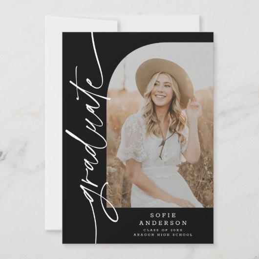 Chic Zwart & Wit Script Arch Afstuderen Foto Aankondiging (Voorkant)