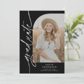 Chic Zwart & Wit Script Arch Afstuderen Foto Aankondiging (Staand voorkant)