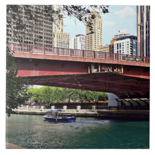 Chicago IL - Watertaxi onder Columbus Dr. Bridge Tegeltje