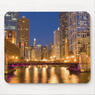 Chicago, Illinois, Silhouet en Chicago River bij Muismat