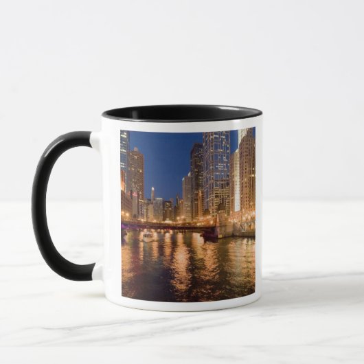 Chicago, Illinois, Silhouet en Chicago River om 2 Mok (Links)