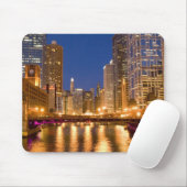 Chicago, Illinois, Skyline en Chicago River op Muismat (Met muis)