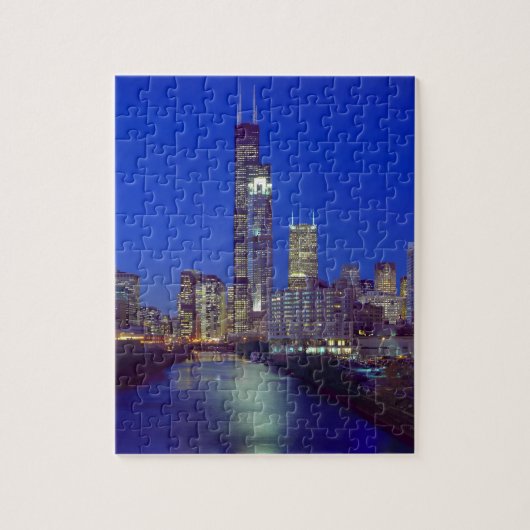 Chicago, Illinois, Skyline 's nachts met Chicago Legpuzzel (Verticaal)