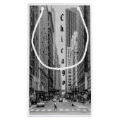 Chicago Madison Street Grayscale Gift Bag Klein Cadeauzakje (Achterkant)