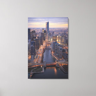 Chicago River en Trump Tower van boven Canvas Afdruk