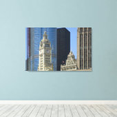 Chicago, Wrigley Building with Trump Hotel & Canvas Afdruk (Insitu (Houten vloer))