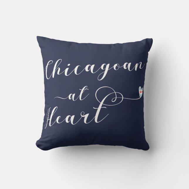 Chicagoan at Heart Throw Cushion, Chicago Kussen (Voorkant)