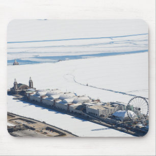 Chicago's Navy Pier in de winter Muismat