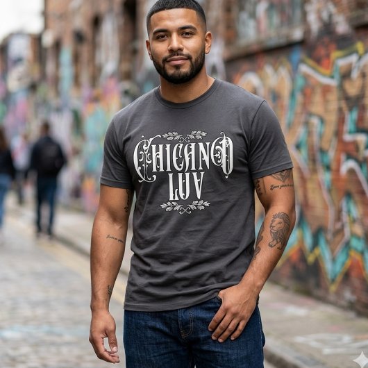 Chicano-liefde Aangepaste naam T-shirt