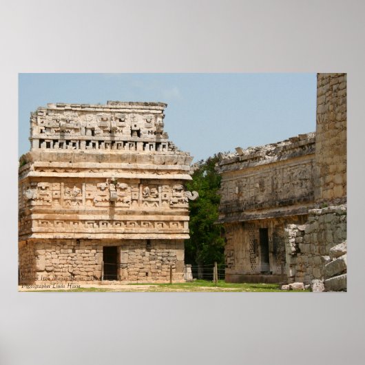 Chichen Itza Mayan Ruins, "The Nunnery" Poster (Voorkant)