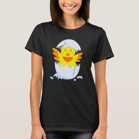Chick hatches out of egg chicken chick with egg sh t-shirt (Voorkant)