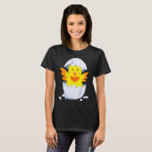Chick hatches out of egg chicken chick with egg sh t-shirt (Voorkant volledig)