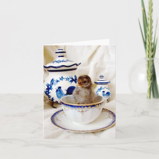 Chick in een theacup-olieverf kaart (Voorkant)