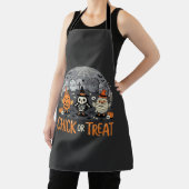 Chick or Treat Schattig Halloween Kerkhof Ontwerp_ Schort (Insitu)