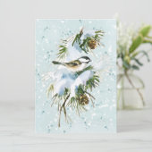 Chickadee Bird Pinecone Snow Winter Kerstmis Blauw Feestdagenkaart (Staand voorkant)