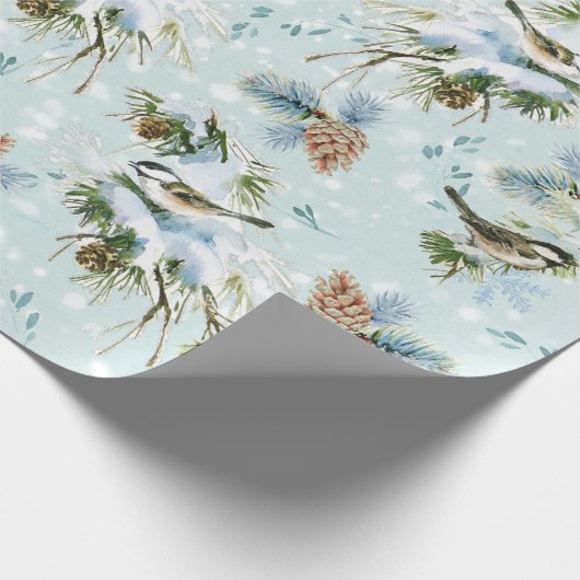 Chickadee Bird Snow Pinecone Woodland Kerstmis Cadeaupapier (Hoek)