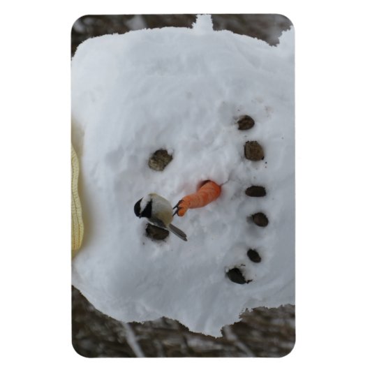 Chickadee on Snowman Carrot Nose Magneet (Verticaal)