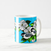 Chickadee onder Dogwood Flowers Koffiemok (Voorkant rechts)