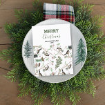 Chickadee Vogels Bessen & Pinecones Kerstmis Feestdagenkaart<br><div class="desc">Een waterverf Chickadee vogeltjes,  bessen en dennenappelpatroon. Een prachtig ontwerp ideaal voor de winter en het feestelijke vakantieseizoen. Perfect voor iedereen die houdt van Chickadee vogels,  wilde dieren,  natuur,  dennen,  groen en bospatronen.</div>