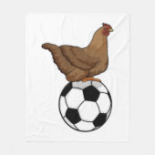 Chicken in Soccer Sports Fleece Deken (Voorkant)