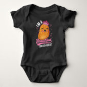 Chicken Nugget Girl Foodie Queen Romper (Voorkant)