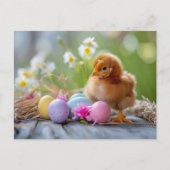 Chicken stands beside an Easter nest with eggs Briefkaart (Voorkant)