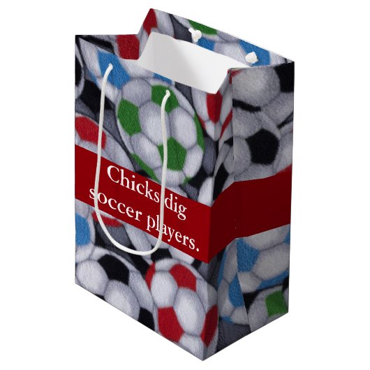Chicks Dig Soccer-spelers Medium Cadeauzakje (Voorkant Gekanteld)