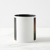 Chief Justice Marshall Mok (Midden)