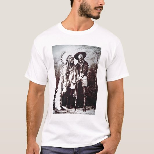 Chief Sitting Bull (1831-90) op tournee met Buffal T-shirt (Voorkant)