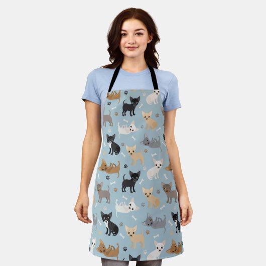 Chihuahua Bones and Paws Blue Apron Schort (Gedragen)