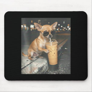 Chihuahua die ijs-koffie drinkt grappige dieren me muismat