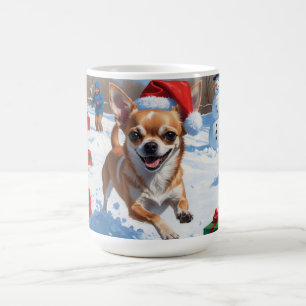 Chihuahua die rentierhoed draagt in de sneeuw koffiemok