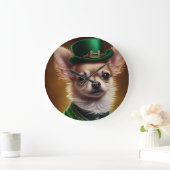 Chihuahua Dog in St. Patrick's Day Dress Grote Klok (Huis)